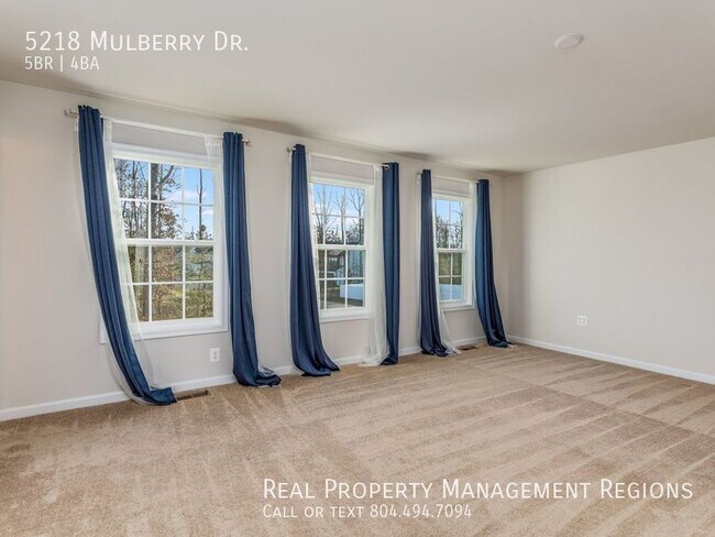 Foto del edificio - 5218 Mulberry Dr