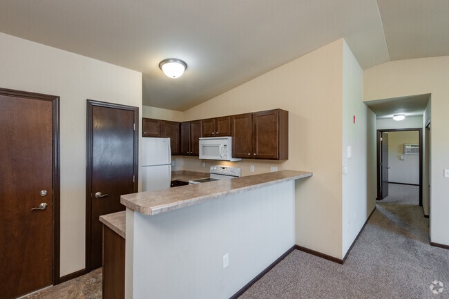 2BR, 2BA - 1,158SF - Spring Lake Apartments