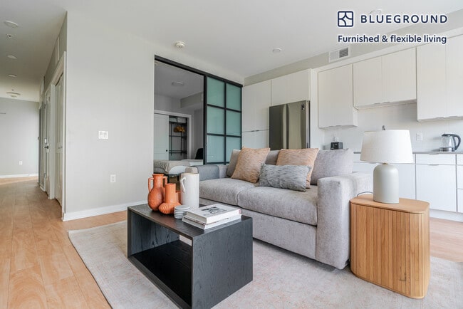 Building Photo - 2210 Wisconsin Ave NW