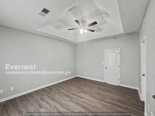 Foto del edificio - 608 Addison Way