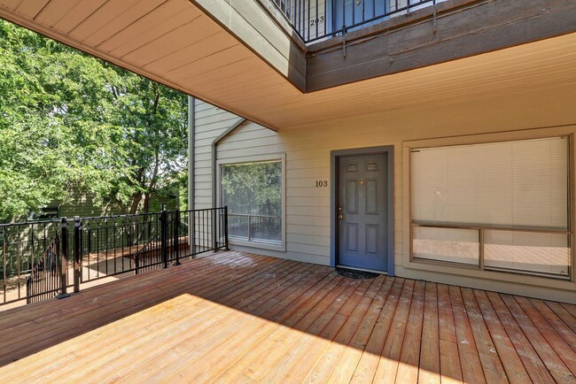 Building Photo - Affordable West Campus Condo Less Than a M...