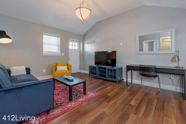 Foto del edificio - 1 br, 1 bath House - 2831 Mary Street