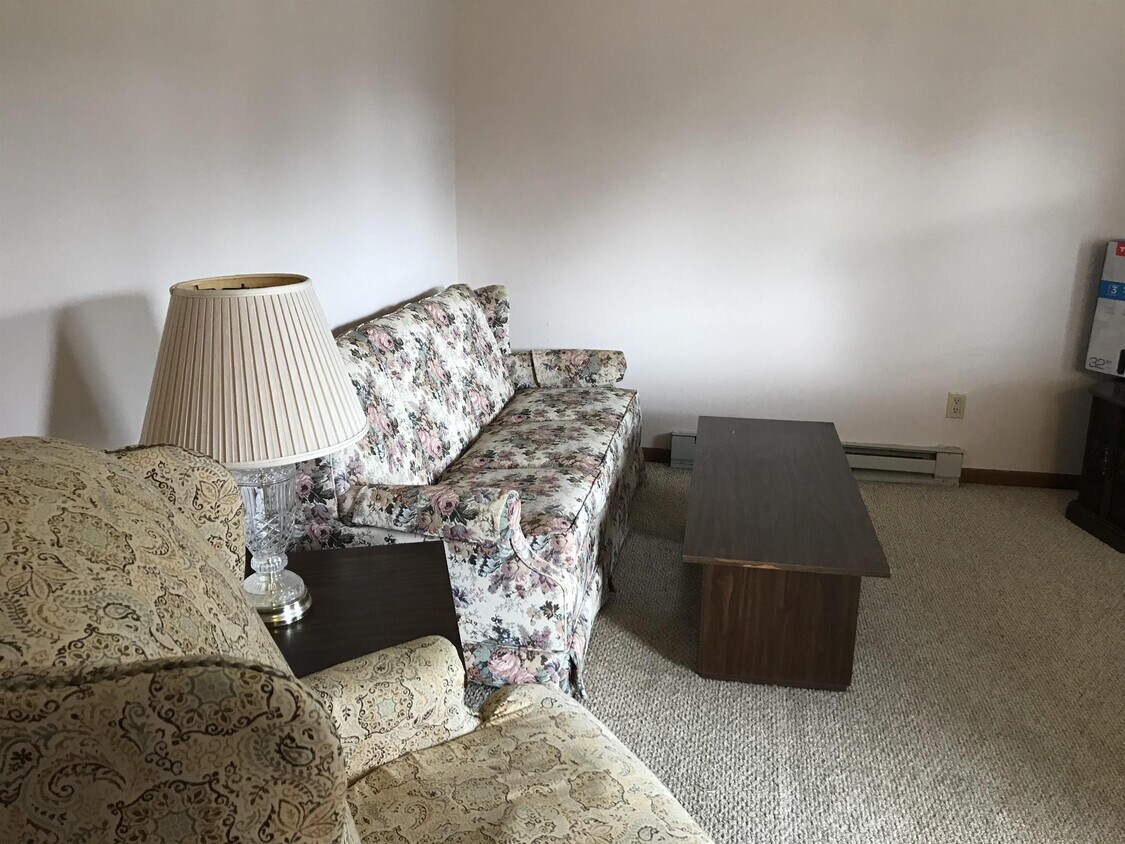 606 S 7th St Unit 04, Tarkio, MO 64491 Apartment for Rent in Tarkio, MO