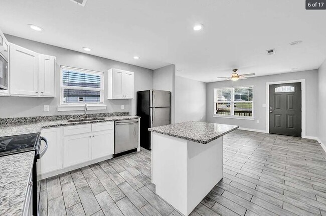 Foto del edificio - 155 Marion Farms Dr