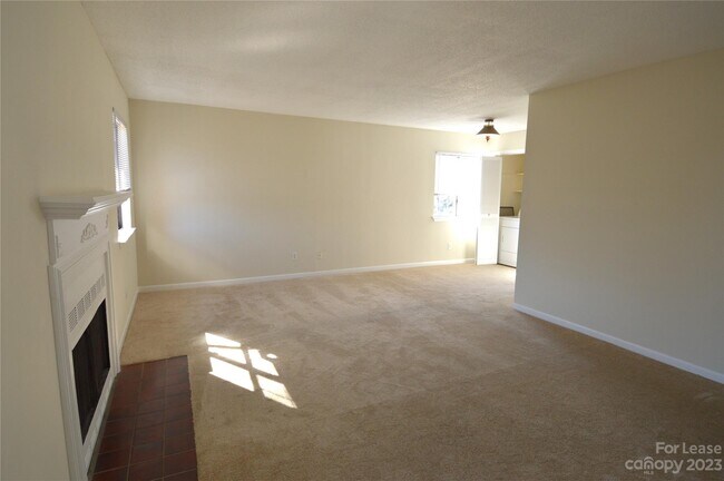 Building Photo - 6117 Heathstone Ln