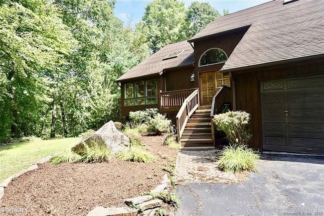 Building Photo - 4 br, 3.5 bath House - 421 Riley Mountain Rd