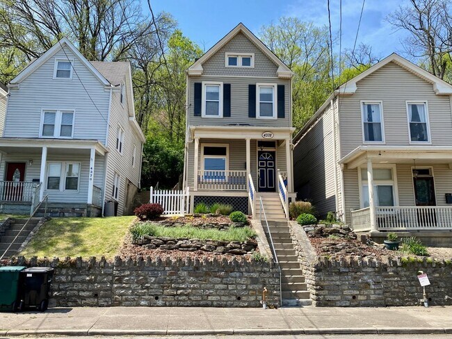 Foto del edificio - 4378 Eastern Ave