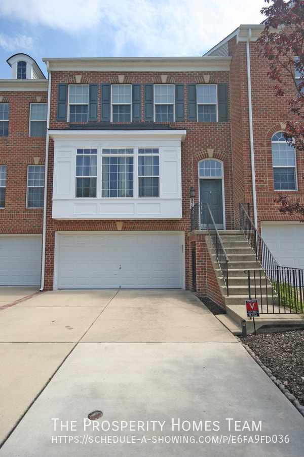 Foto del edificio - 9752 Evening Bird Ln