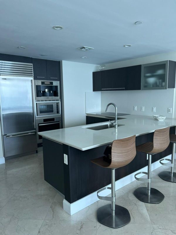 Foto del edificio - 17001 Collins Ave