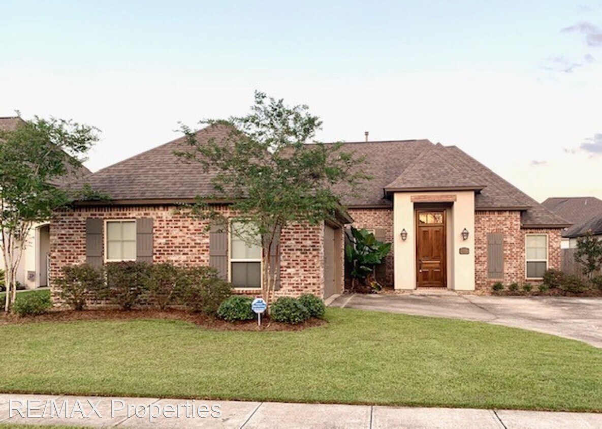 Primary Photo - 3 br, 2 bath House - 12062 Rotterdam lot#95