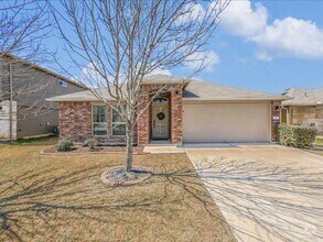 Building Photo - 725 Pinnacle Dr