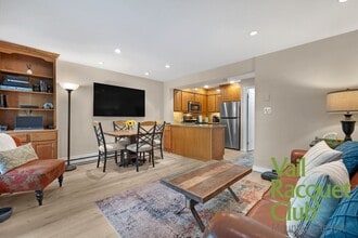 Building Photo - 4610 Vail Racquet Club Dr