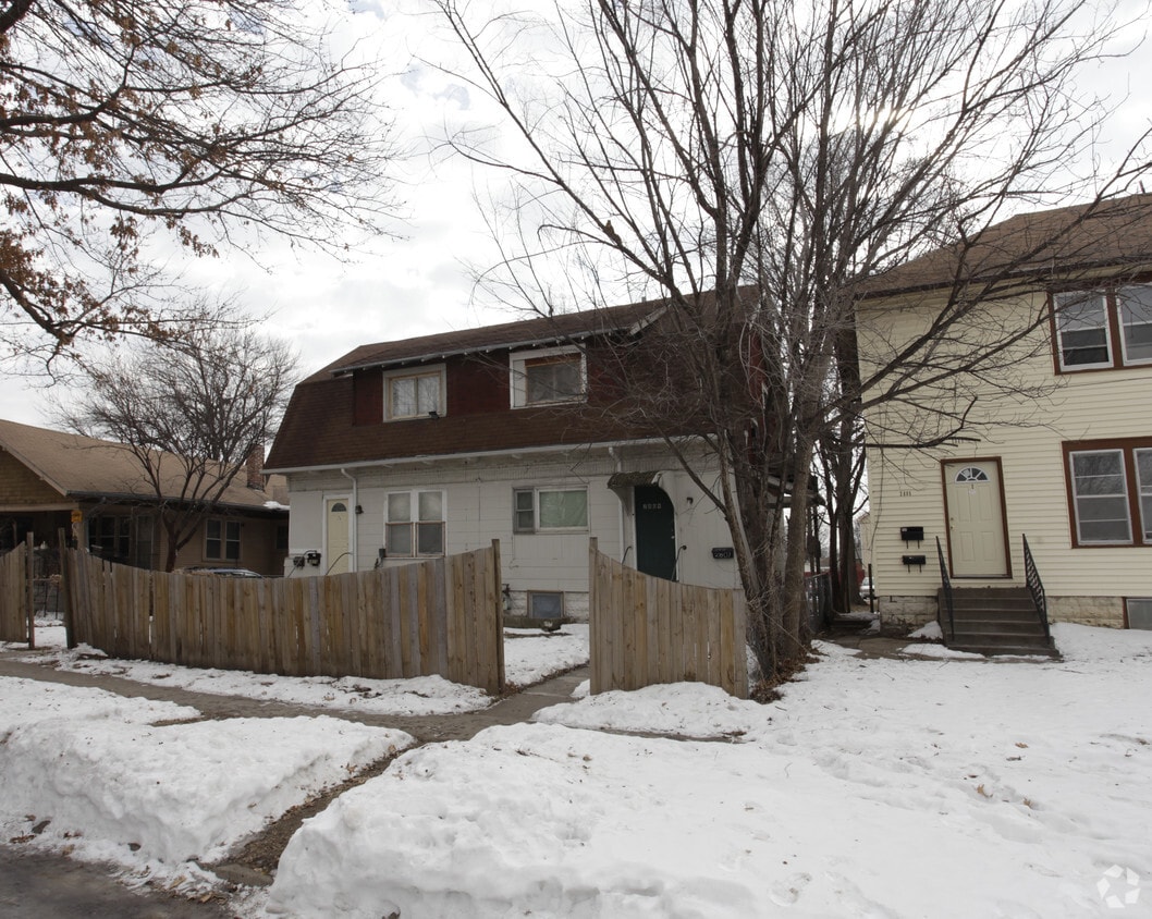 Building Photo - 2809 F St