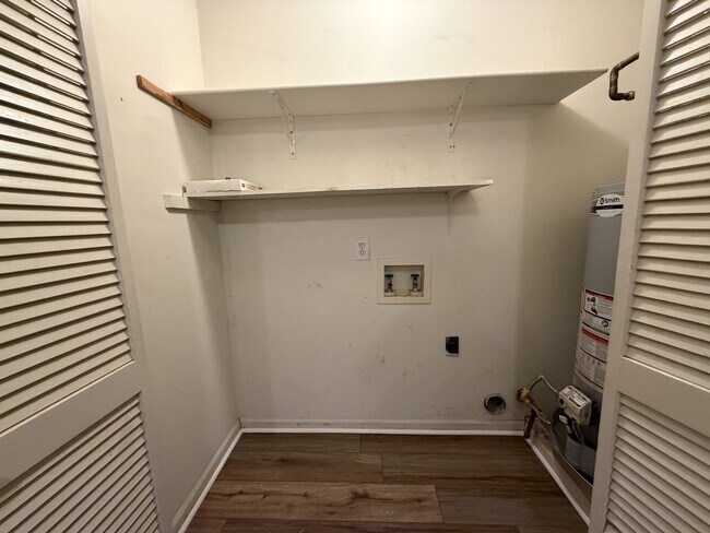 Foto del edificio - 2936 Mulberry Ln