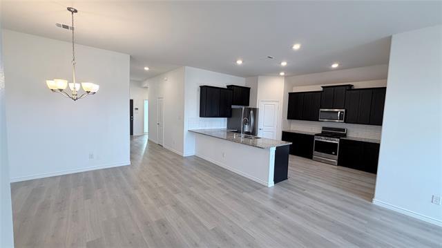 Foto del edificio - 631 Maverick St