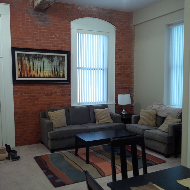Great Room - 35 Mill St