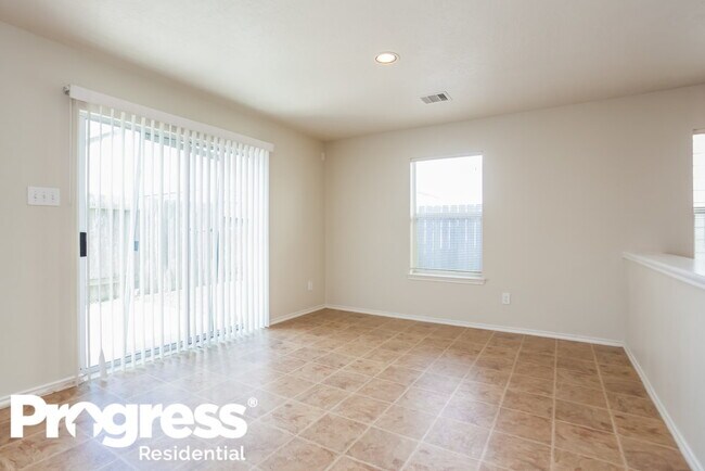 Foto del edificio - 2730 Skyview Grove Ct
