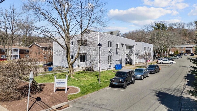 Building Photo - 63 Ward St