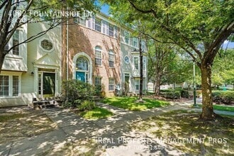 Building Photo - 4082 Fountainside Ln