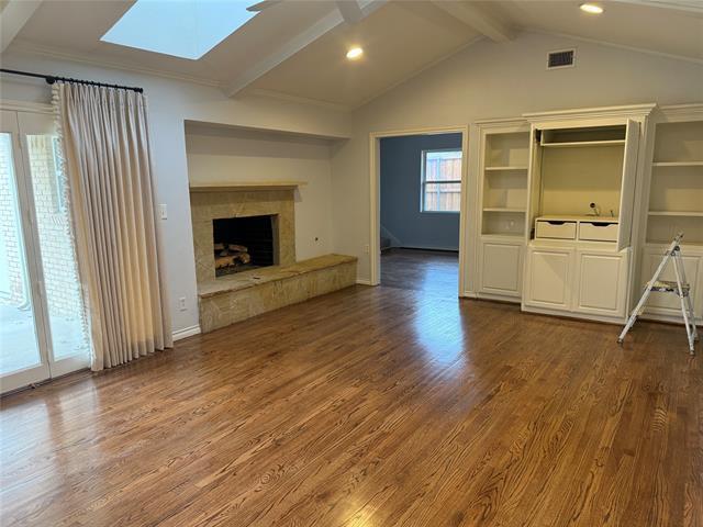 Foto del edificio - 4916 Sugar Mill Rd