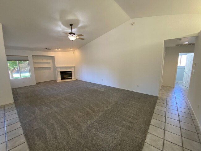 Building Photo - NW Visalia Home with pool Available soon