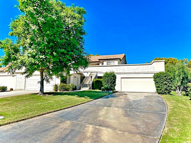 Building Photo - 363 Desert Falls Dr E