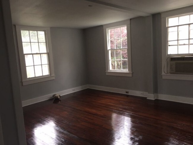 Building Photo - 3418 Bauvais St