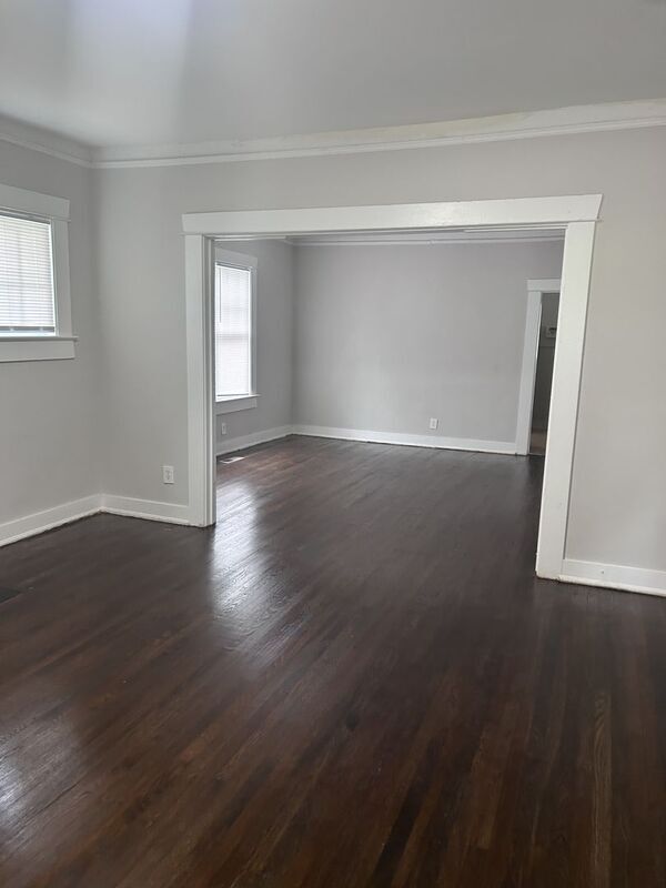 Foto del edificio - 450 Valley Rd