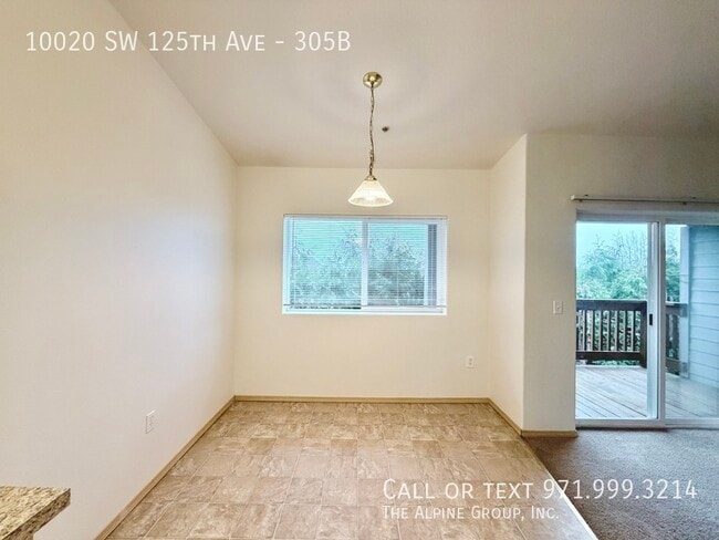 Building Photo - 10020 SW 125th Ave