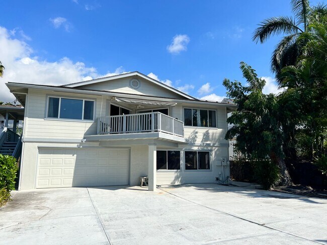 Building Photo - 77-6377-6377 Kenika Pl