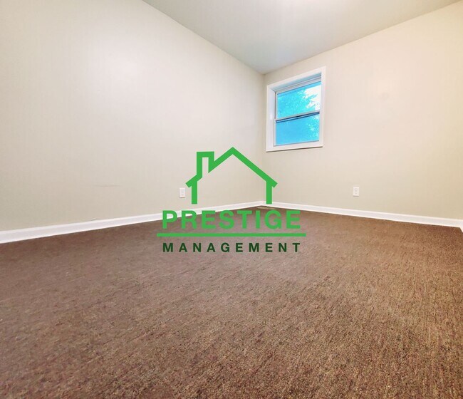 Foto del edificio - Section 8 Approved!!  3 Bedroom 1 Bath