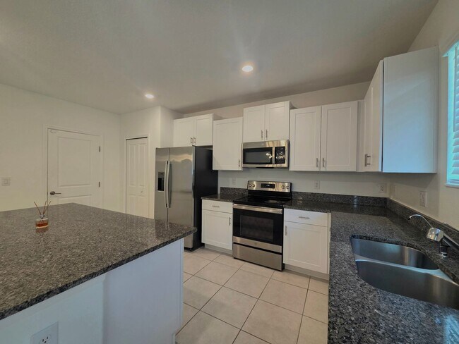 Building Photo - 2787 Red Egret Dr