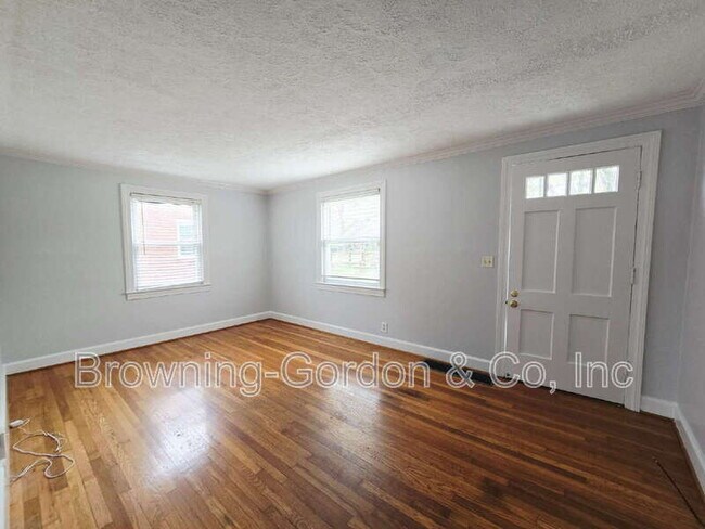 Foto del edificio - 1207 Sunnymeade Dr