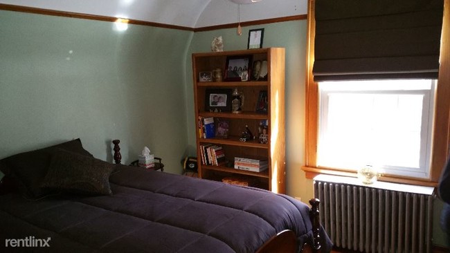 Foto del edificio - 2121 N 70th St