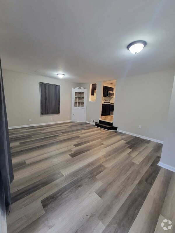 Berkeley Orchards Apartments under 2,500 Berkeley, MO 2 Rentals