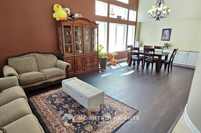 Foto del edificio - 2096 Rainbow Point Dr