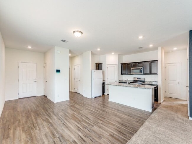 Building Photo - 14224 Jeannette Rankin Rd