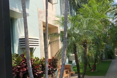 Foto del edificio - 1032 16th St