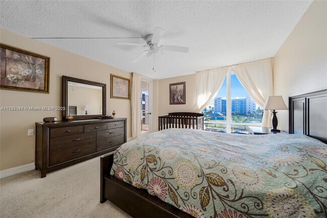 Foto del edificio - 1600 S Ocean Dr