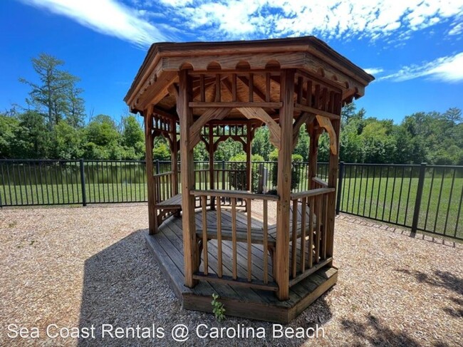 Building Photo - 3 br, 2.5 bath House - 1570 Stones Edge Loop