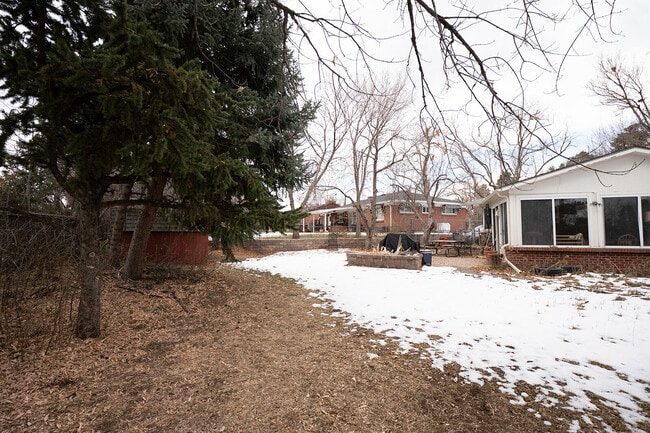 Photo - 180 Estes St House