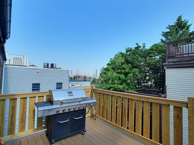 Foto del edificio - 54 Telegraph St