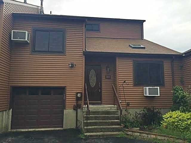 Primary Photo - 30 Walnut Ct