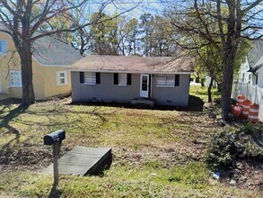 Building Photo - 303 Dr Donnie H Jones Jr Blvd W