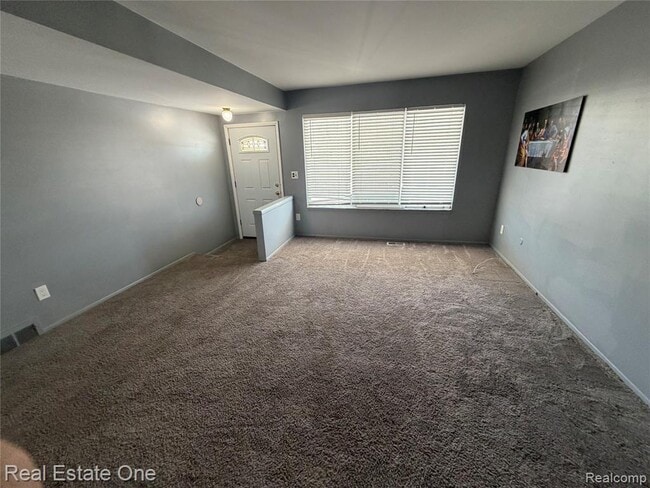 Foto del edificio - 34639 Richard O Dr