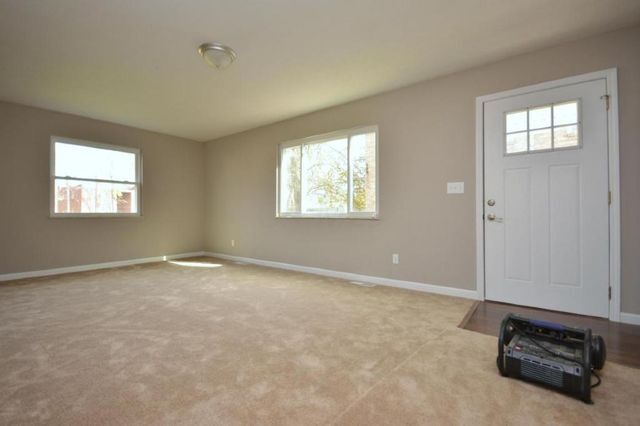 Living Room - 1190 Franklin Ave