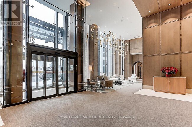 Photo du bâtiment - 30 Inn On The Pk Dr