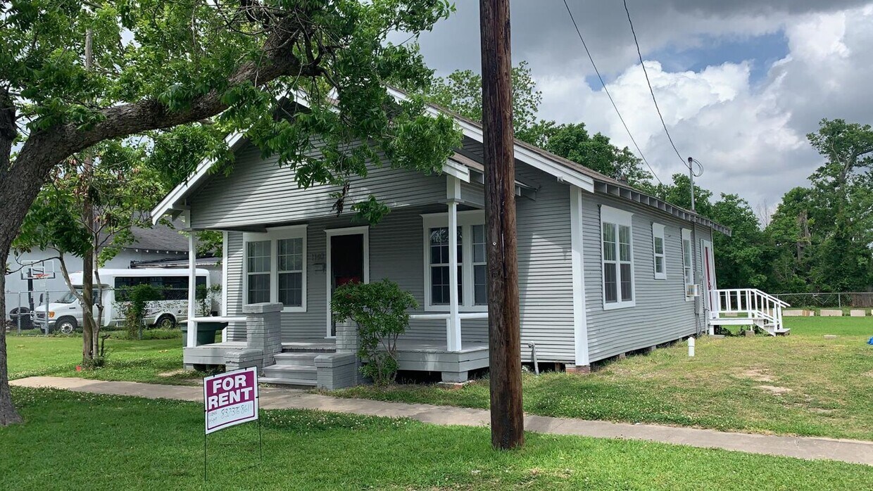 Foto principal - 1140 Ewing St