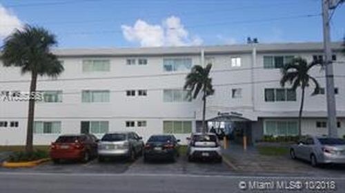 Building Photo - 7915 East Dr