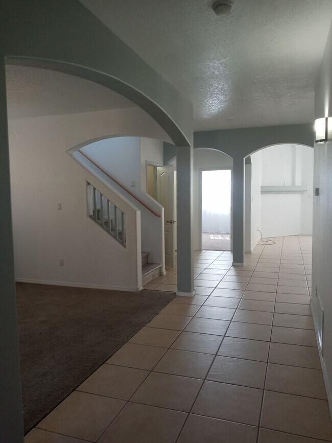 Foto del edificio - Easy Commute to Los Alamos or Santa Fe
